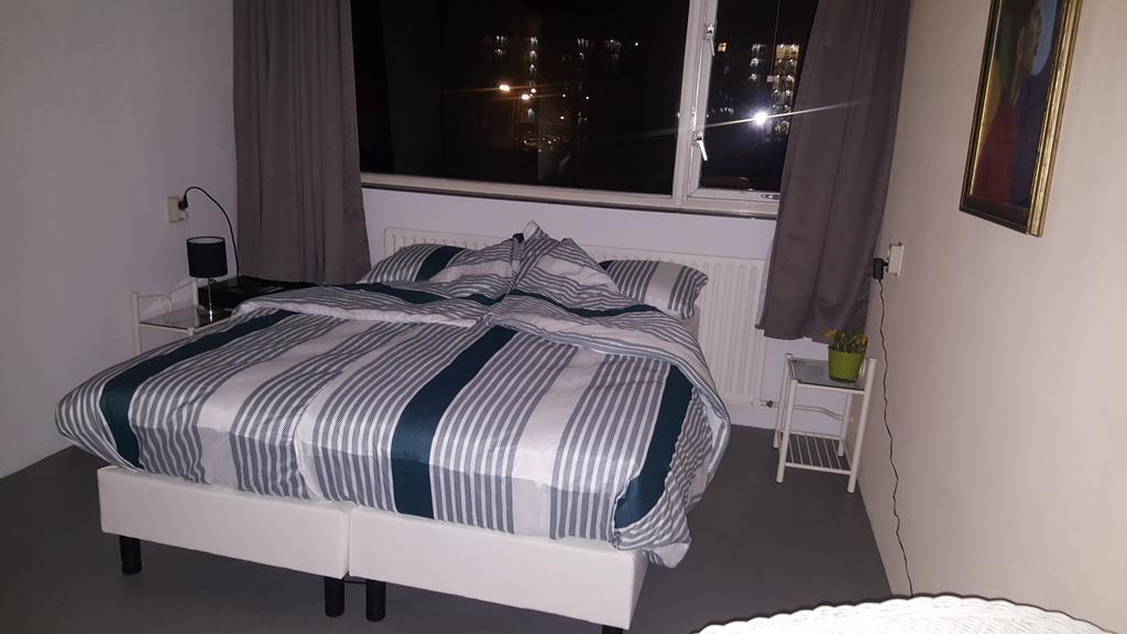 Homestay Dutchable Alphen aan den Rijn Exterior foto